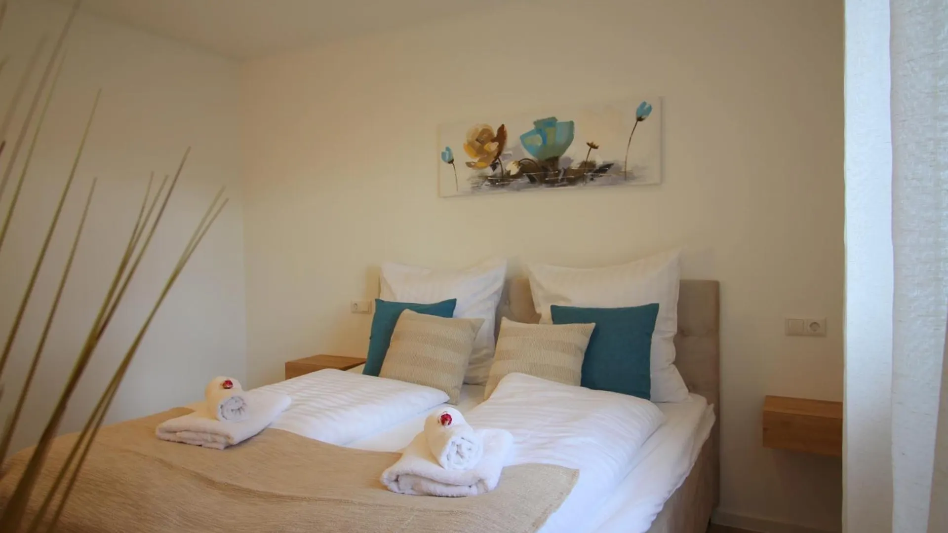 Ada4, Apartment Mit Kueche, Badewanne, Balkon, Terrasse, Parkplatz Am Haus, Ruhig Gelegen Kulmbach