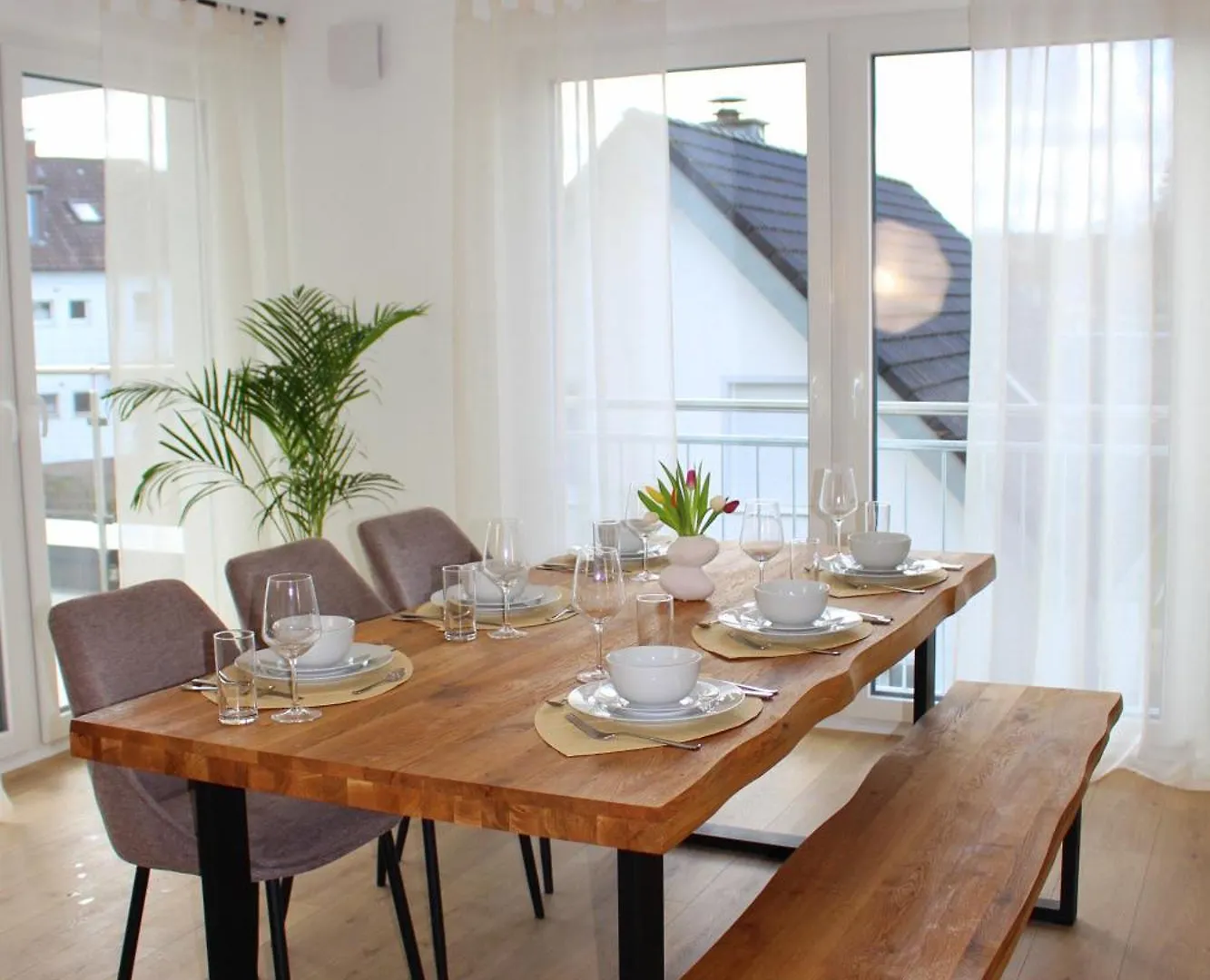Ada4, Apartment Mit Kueche, Badewanne, Balkon, Terrasse, Parkplatz Am Haus, Ruhig Gelegen Kulmbach 0*,  Tyskland