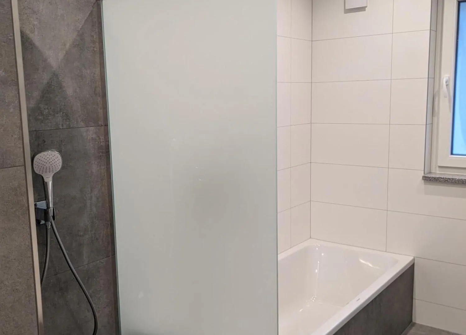 Ada4, Apartment Mit Kueche, Badewanne, Balkon, Terrasse, Parkplatz Am Haus, Ruhig Gelegen Kulmbach