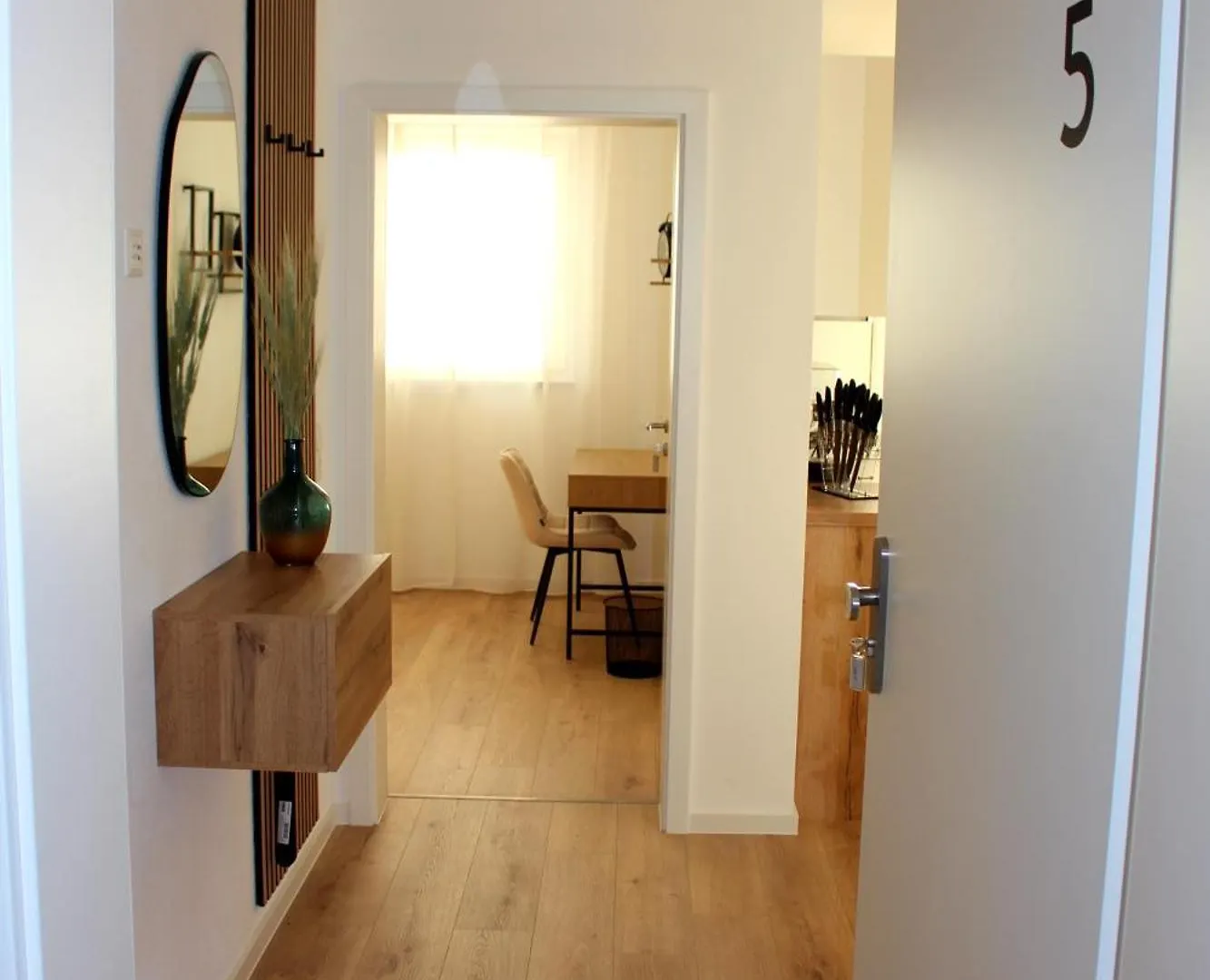 Ada4, Apartment Mit Kueche, Badewanne, Balkon, Terrasse, Parkplatz Am Haus, Ruhig Gelegen Kulmbach