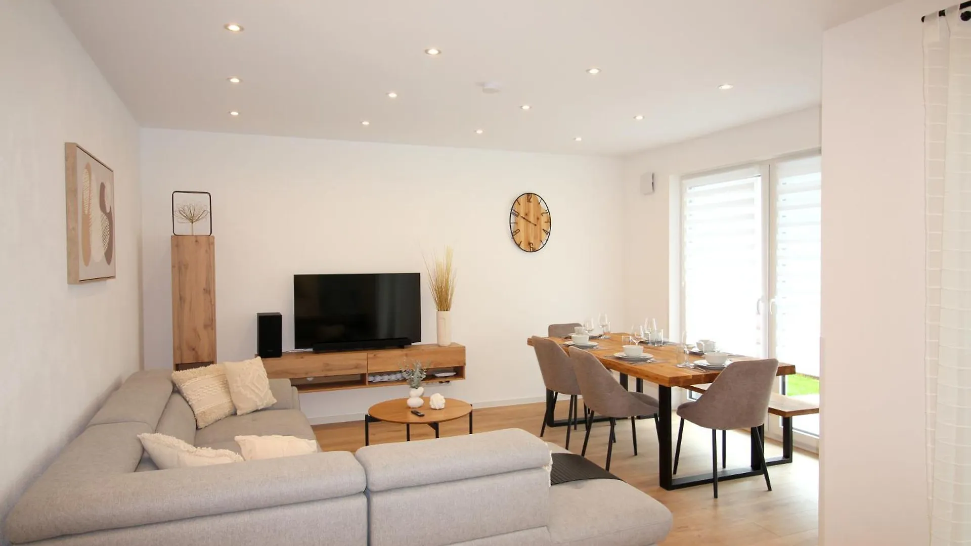 Ada4, Apartment Mit Kueche, Badewanne, Balkon, Terrasse, Parkplatz Am Haus, Ruhig Gelegen Kulmbach