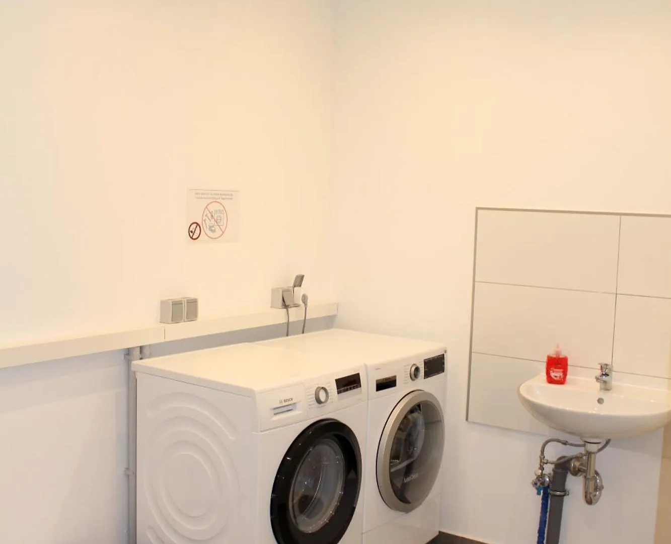 Ada4, Apartment Mit Kueche, Badewanne, Balkon, Terrasse, Parkplatz Am Haus, Ruhig Gelegen Kulmbach